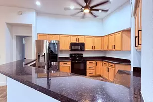 6827 S 39th Pl, Phoenix, AZ 85042 - Photo 4