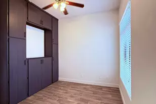 6827 S 39th Pl, Phoenix, AZ 85042 - Photo 10