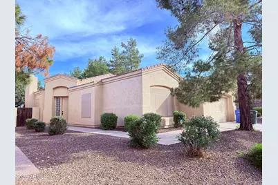 6827 S 39th Place, Phoenix, AZ 85042 - Photo 1