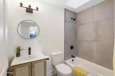 8829 N 17th Avenue, Phoenix, AZ 85021 - Photo 20