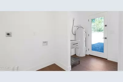 8829 N 17th Avenue, Phoenix, AZ 85021 - Photo 16