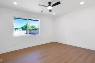 8829 N 17th Ave, Phoenix, AZ 85021 - Photo 16