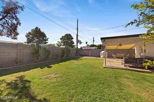 8655 E Palo Verde Dr, Scottsdale, AZ 85250 - Photo 24