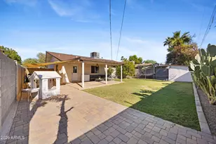 8655 E Palo Verde Dr, Scottsdale, AZ 85250 - Photo 22