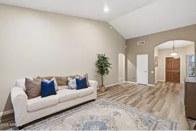 6568 W Melinda Lane, Glendale, AZ 85308 - Photo 6