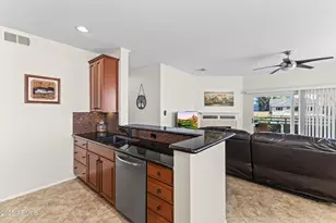 16013 S Desert Foothills Pkwy, Phoenix, AZ 85048 - Photo 12