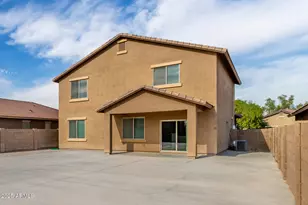 24409 W Sheraton Ln, Buckeye, AZ 85326 - Photo 42