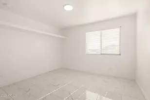 24409 W Sheraton Ln, Buckeye, AZ 85326 - Photo 30