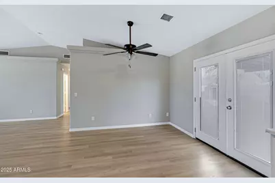 14075 S Avalon Road, Arizona City, AZ 85123 - Photo 10