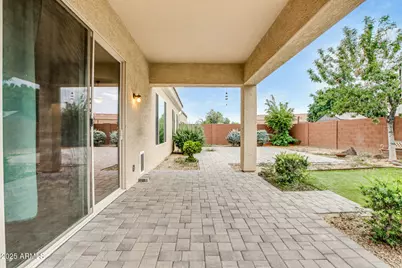 16528 N 181st Drive, Surprise, AZ 85388 - Photo 10
