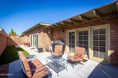 207 E Monterey Way, Phoenix, AZ 85012 - Photo 4