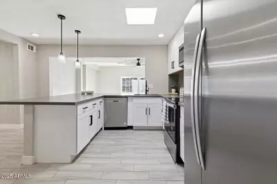 2612 N 31st Street, Phoenix, AZ 85008 - Photo 6