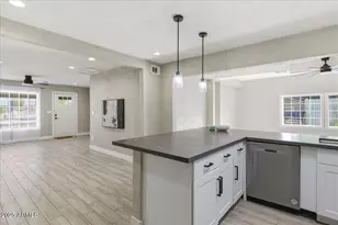 2612 N 31st St, Phoenix, AZ 85008 - Photo 8