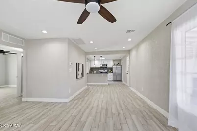 2612 N 31st Street, Phoenix, AZ 85008 - Photo 12