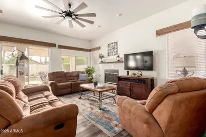 5993 W Topeka Drive, Glendale, AZ 85308 - Photo 8