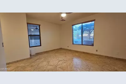 2218 W Magdalena Lane, Phoenix, AZ 85041 - Photo 14