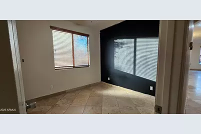 2218 W Magdalena Lane, Phoenix, AZ 85041 - Photo 28