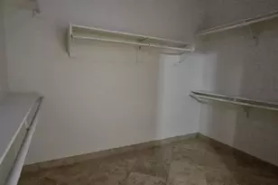 2218 W Magdalena Ln, Phoenix, AZ 85041 - Photo 18