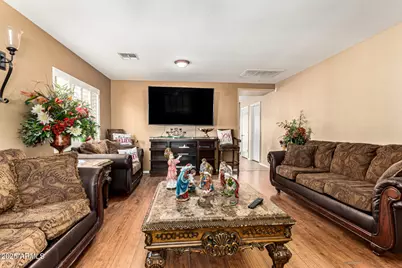 11598 W Vogel Avenue, Youngtown, AZ 85363 - Photo 10