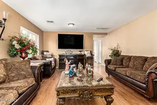 11598 W Vogel Ave, Youngtown, AZ 85363 - Photo 10