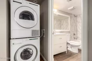 7494 E Earll Dr, Scottsdale, AZ 85251 - Photo 16