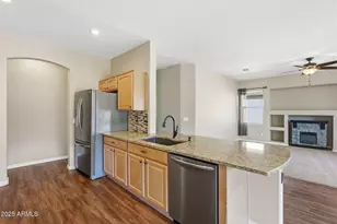 6621 S Granite Dr, Chandler, AZ 85249 - Photo 8