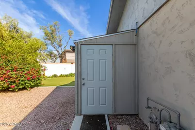 30 W Del Rio Circle, Tempe, AZ 85282 - Photo 38