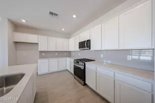 30180 W Windrose Dr, Buckeye, AZ 85396 - Photo 8