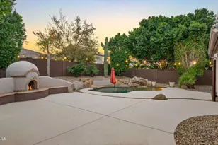 1831 E Valencia Dr, Phoenix, AZ 85042 - Photo 20