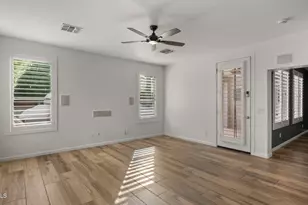 1831 E Valencia Dr, Phoenix, AZ 85042 - Photo 10