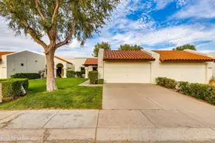 9322 E Jenan Dr, Scottsdale, AZ 85260 - Photo 6