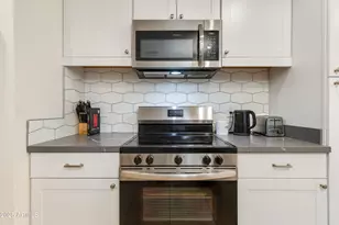 9322 E Jenan Dr, Scottsdale, AZ 85260 - Photo 20