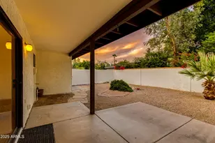 9322 E Jenan Dr, Scottsdale, AZ 85260 - Photo 32