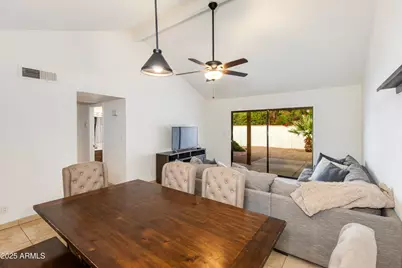 9322 E Jenan Drive, Scottsdale, AZ 85260 - Photo 12