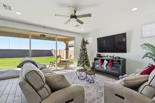 10941 E Texas Ave, Mesa, AZ 85212 - Photo 8