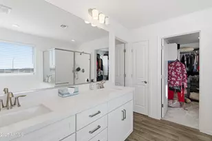 10941 E Texas Ave, Mesa, AZ 85212 - Photo 18