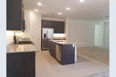 8830 W Fleetwood Lane, Glendale, AZ 85305 - Photo 10