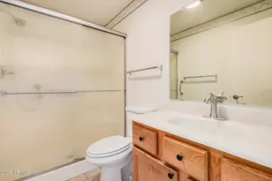 11821 S Tonopah Dr, Phoenix, AZ 85044 - Photo 14