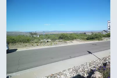 1683 Echo Canyon Drive #4, Clarkdale, AZ 86324 - Photo 4