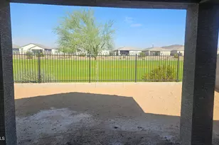 15598 W Hackamore Dr, Surprise, AZ 85387 - Photo 14