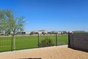 15598 W Hackamore Dr, Surprise, AZ 85387 - Photo 12