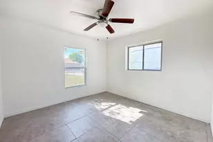 2134 E Oak St, Phoenix, AZ 85006 - Photo 14