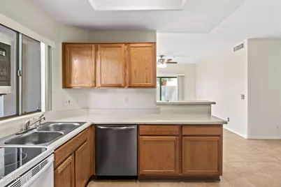 1406 W Emerald Avenue #113, Mesa, AZ 85202 - Photo 10