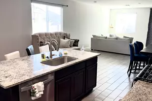 35255 W Mallorca Ave, Maricopa, AZ 85138 - Photo 6