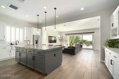 6525 E Libby Street, Phoenix, AZ 85054 - Photo 2