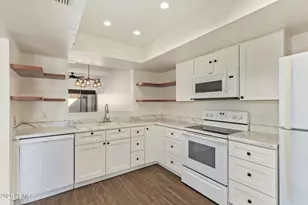 1274 E Avenida Hermosa, Phoenix, AZ 85014 - Photo 12