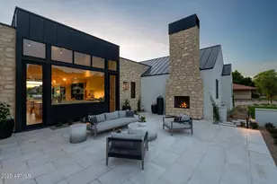 4729 E Arcadia Ln, Phoenix, AZ 85018 - Photo 4