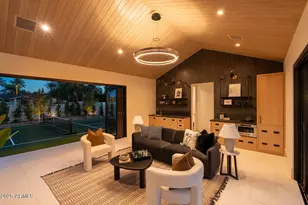 4729 E Arcadia Ln, Phoenix, AZ 85018 - Photo 38