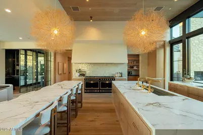 4729 E Arcadia Lane, Phoenix, AZ 85018 - Photo 12