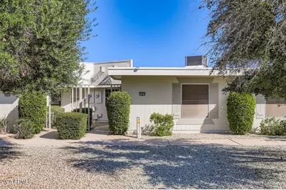 10454 W Palmeras Drive, Sun City, AZ 85373 - Photo 24